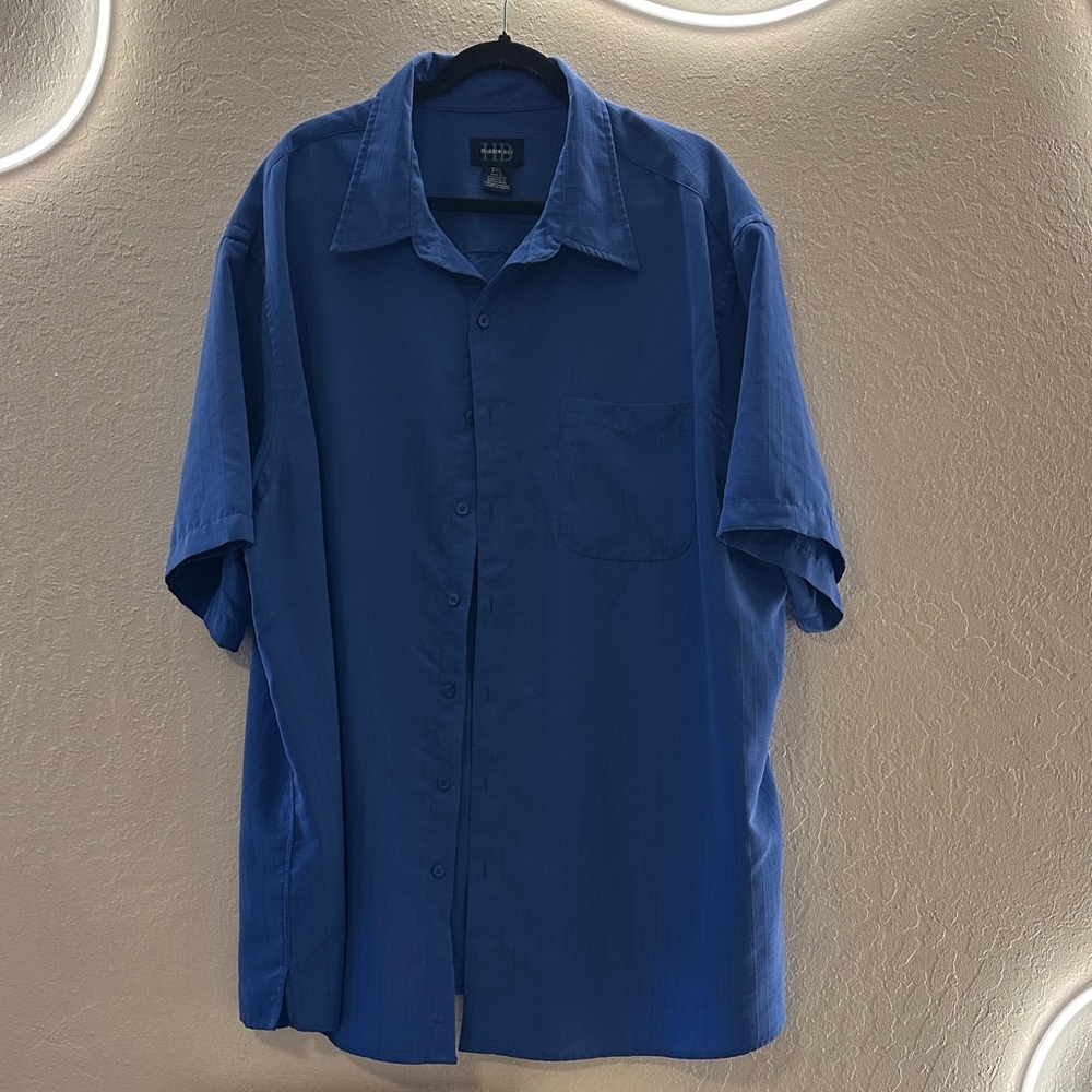 Harbor Bay Classic Blue Button Down Shirt